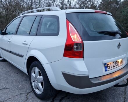 Белый Рено Меган, объемом двигателя 1.6 л и пробегом 245 тыс. км за 4999 $, фото 3 на Automoto.ua