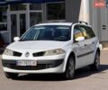 Білий Рено Меган, об'ємом двигуна 1.46 л та пробігом 300 тис. км за 3100 $, фото 1 на Automoto.ua