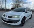 Белый Рено Меган, объемом двигателя 1.6 л и пробегом 235 тыс. км за 5600 $, фото 2 на Automoto.ua