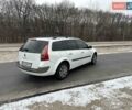 Білий Рено Меган, об'ємом двигуна 1.6 л та пробігом 200 тис. км за 4500 $, фото 1 на Automoto.ua