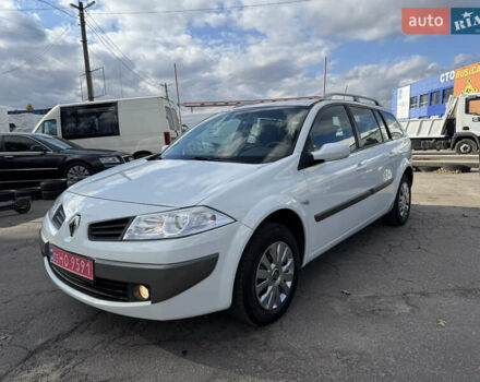 Белый Рено Меган, объемом двигателя 1.6 л и пробегом 198 тыс. км за 5800 $, фото 2 на Automoto.ua