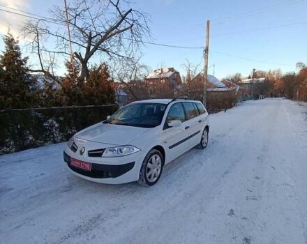 Белый Рено Меган, объемом двигателя 1.6 л и пробегом 235 тыс. км за 6200 $, фото 10 на Automoto.ua