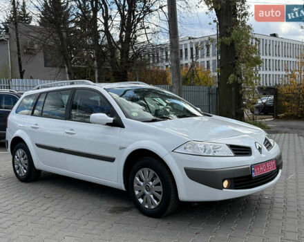 Белый Рено Меган, объемом двигателя 1.6 л и пробегом 198 тыс. км за 5800 $, фото 18 на Automoto.ua
