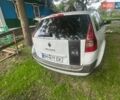Белый Рено Меган, объемом двигателя 1.9 л и пробегом 340 тыс. км за 4000 $, фото 3 на Automoto.ua
