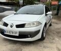 Белый Рено Меган, объемом двигателя 1.9 л и пробегом 312 тыс. км за 4899 $, фото 1 на Automoto.ua