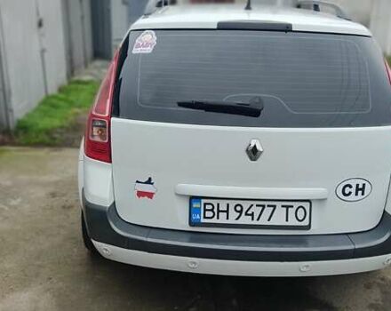Белый Рено Меган, объемом двигателя 1.9 л и пробегом 327 тыс. км за 6500 $, фото 6 на Automoto.ua