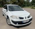 Белый Рено Меган, объемом двигателя 1.5 л и пробегом 265 тыс. км за 5201 $, фото 1 на Automoto.ua