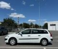 Белый Рено Меган, объемом двигателя 1.6 л и пробегом 220 тыс. км за 5000 $, фото 2 на Automoto.ua
