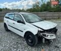 Белый Рено Меган, объемом двигателя 1.5 л и пробегом 284 тыс. км за 1500 $, фото 1 на Automoto.ua