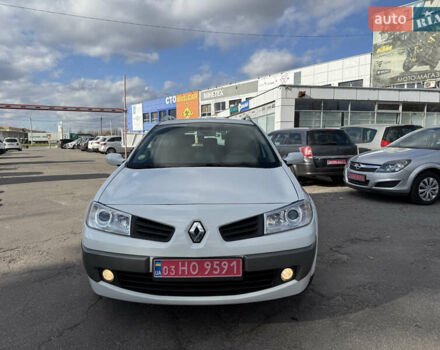 Белый Рено Меган, объемом двигателя 1.6 л и пробегом 198 тыс. км за 5800 $, фото 8 на Automoto.ua