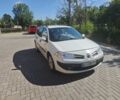 Білий Рено Меган, об'ємом двигуна 2 л та пробігом 254 тис. км за 6000 $, фото 10 на Automoto.ua