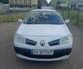 Белый Рено Меган, объемом двигателя 1.6 л и пробегом 220 тыс. км за 5108 $, фото 1 на Automoto.ua