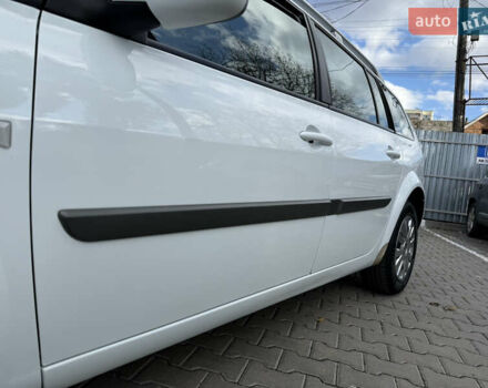 Белый Рено Меган, объемом двигателя 1.6 л и пробегом 198 тыс. км за 5800 $, фото 11 на Automoto.ua