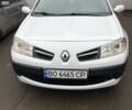 Белый Рено Меган, объемом двигателя 1.6 л и пробегом 262 тыс. км за 5300 $, фото 1 на Automoto.ua