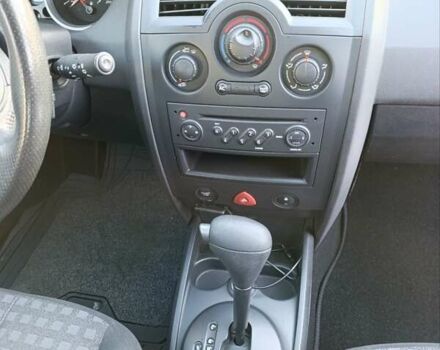 Білий Рено Меган, об'ємом двигуна 1.6 л та пробігом 235 тис. км за 6200 $, фото 64 на Automoto.ua