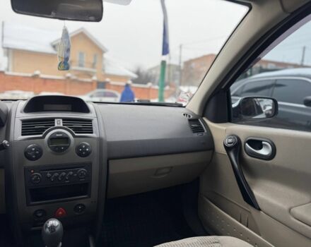Білий Рено Меган, об'ємом двигуна 0 л та пробігом 280 тис. км за 4600 $, фото 5 на Automoto.ua