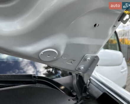 Белый Рено Меган, объемом двигателя 1.6 л и пробегом 198 тыс. км за 5800 $, фото 57 на Automoto.ua