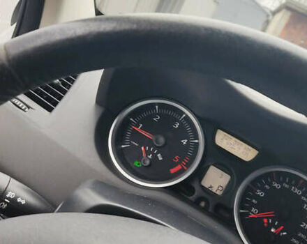 Белый Рено Меган, объемом двигателя 1.9 л и пробегом 327 тыс. км за 6500 $, фото 32 на Automoto.ua