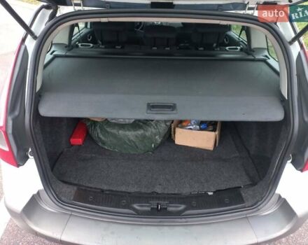 Белый Рено Меган, объемом двигателя 1.6 л и пробегом 247 тыс. км за 5100 $, фото 20 на Automoto.ua