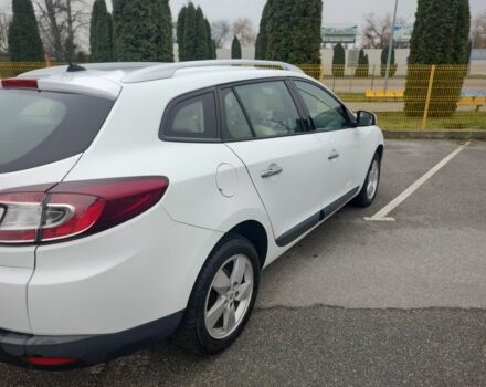 Белый Рено Меган, объемом двигателя 1.5 л и пробегом 267 тыс. км за 7052 $, фото 4 на Automoto.ua