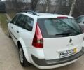 Белый Рено Меган, объемом двигателя 1.6 л и пробегом 145 тыс. км за 5300 $, фото 9 на Automoto.ua