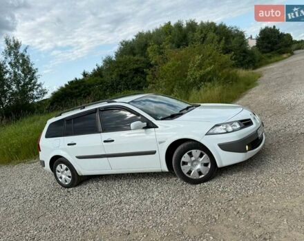 Білий Рено Меган, об'ємом двигуна 1.5 л та пробігом 246 тис. км за 5999 $, фото 3 на Automoto.ua