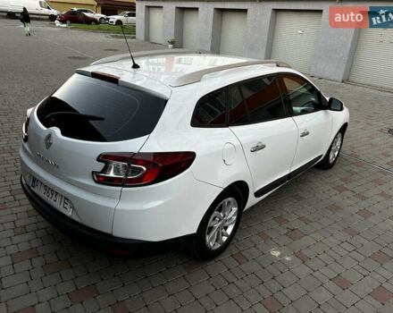 Белый Рено Меган, объемом двигателя 2 л и пробегом 290 тыс. км за 5950 $, фото 18 на Automoto.ua