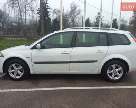 Белый Рено Меган, объемом двигателя 1.6 л и пробегом 247 тыс. км за 5100 $, фото 2 на Automoto.ua