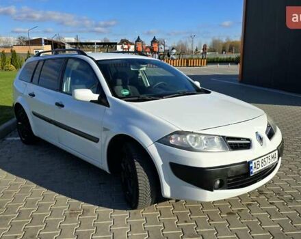 Білий Рено Меган, об'ємом двигуна 1.6 л та пробігом 250 тис. км за 5390 $, фото 3 на Automoto.ua