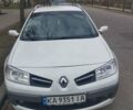 Белый Рено Меган, объемом двигателя 1.6 л и пробегом 285 тыс. км за 6300 $, фото 1 на Automoto.ua