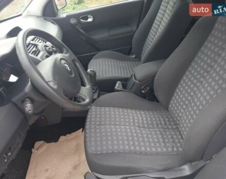 Білий Рено Меган, об'ємом двигуна 1.6 л та пробігом 201 тис. км за 5199 $, фото 29 на Automoto.ua