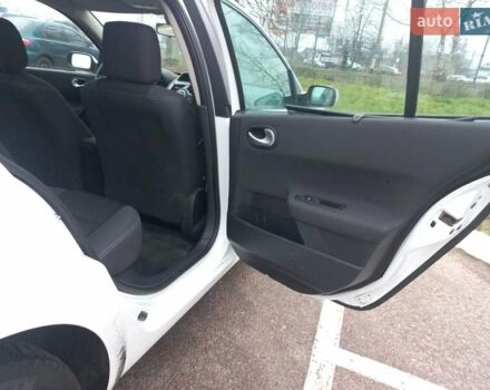 Белый Рено Меган, объемом двигателя 1.6 л и пробегом 247 тыс. км за 5100 $, фото 14 на Automoto.ua