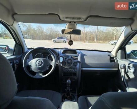 Белый Рено Меган, объемом двигателя 1.46 л и пробегом 307 тыс. км за 4500 $, фото 9 на Automoto.ua