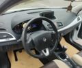 Белый Рено Меган, объемом двигателя 1.5 л и пробегом 267 тыс. км за 7052 $, фото 10 на Automoto.ua