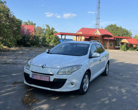 Белый Рено Меган, объемом двигателя 1.6 л и пробегом 228 тыс. км за 7299 $, фото 3 на Automoto.ua