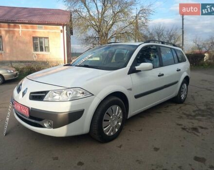 Білий Рено Меган, об'ємом двигуна 1.6 л та пробігом 201 тис. км за 5199 $, фото 17 на Automoto.ua