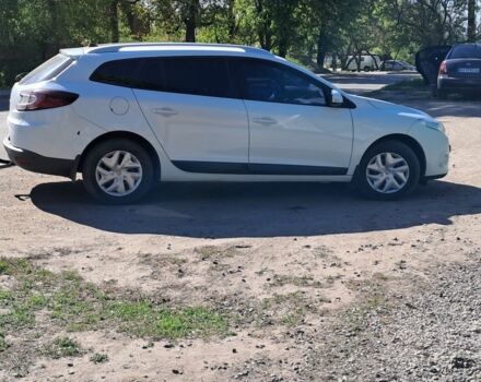 Білий Рено Меган, об'ємом двигуна 1.5 л та пробігом 230 тис. км за 6282 $, фото 2 на Automoto.ua
