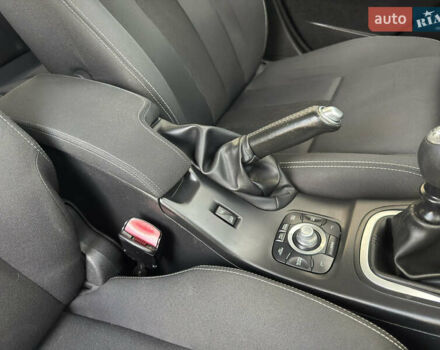 Белый Рено Меган, объемом двигателя 1.6 л и пробегом 220 тыс. км за 7700 $, фото 19 на Automoto.ua