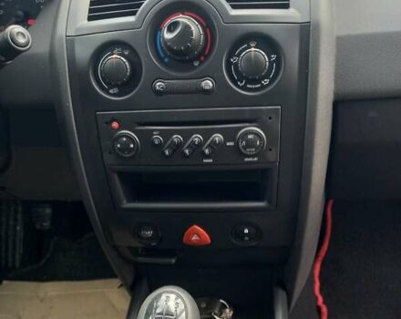 Білий Рено Меган, об'ємом двигуна 1.6 л та пробігом 201 тис. км за 5199 $, фото 34 на Automoto.ua