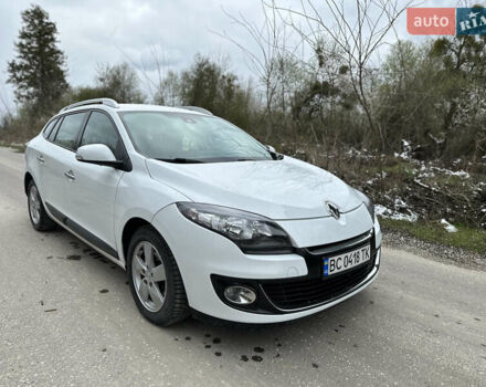 Рено Меган 2009 в Самборе на Automoto.ua Белый Рено Меган, объемом двигателя 1.5 л и пробегом 191 тыс. км за 6500 $, фото 3 на Automoto.ua