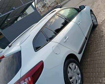 Белый Рено Меган, объемом двигателя 1.5 л и пробегом 205 тыс. км за 6999 $, фото 1 на Automoto.ua