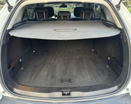 Білий Рено Меган, об'ємом двигуна 1.6 л та пробігом 220 тис. км за 7500 $, фото 7 на Automoto.ua