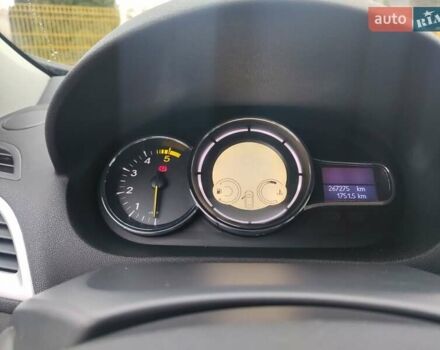 Белый Рено Меган, объемом двигателя 1.5 л и пробегом 267 тыс. км за 7000 $, фото 25 на Automoto.ua
