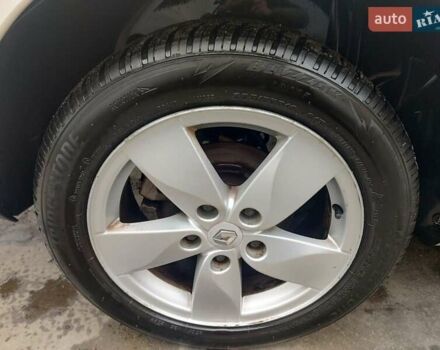 Белый Рено Меган, объемом двигателя 1.5 л и пробегом 267 тыс. км за 7000 $, фото 30 на Automoto.ua