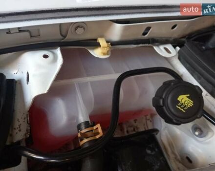 Білий Рено Меган, об'ємом двигуна 1.6 л та пробігом 201 тис. км за 5199 $, фото 48 на Automoto.ua