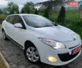 Белый Рено Меган, объемом двигателя 1.6 л и пробегом 180 тыс. км за 7200 $, фото 1 на Automoto.ua