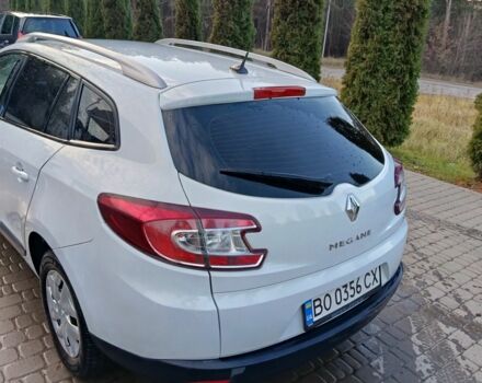 Белый Рено Меган, объемом двигателя 1.5 л и пробегом 205 тыс. км за 6999 $, фото 2 на Automoto.ua