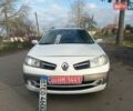 Білий Рено Меган, об'ємом двигуна 1.6 л та пробігом 201 тис. км за 5199 $, фото 7 на Automoto.ua