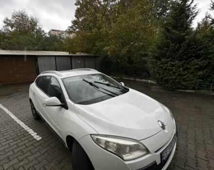 Белый Рено Меган, объемом двигателя 1.9 л и пробегом 360 тыс. км за 6900 $, фото 12 на Automoto.ua