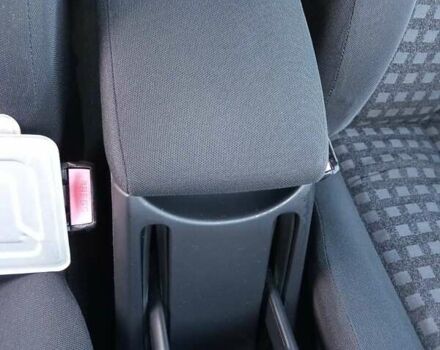 Білий Рено Меган, об'ємом двигуна 1.6 л та пробігом 201 тис. км за 5199 $, фото 87 на Automoto.ua